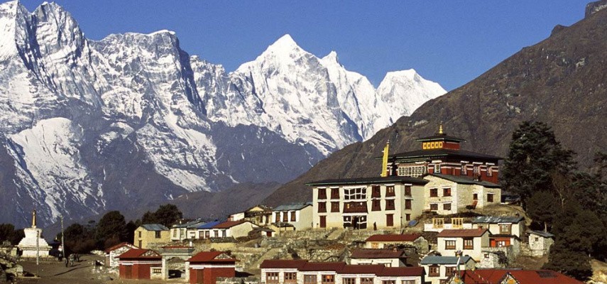 ترکینگ بیس کمپ اورست