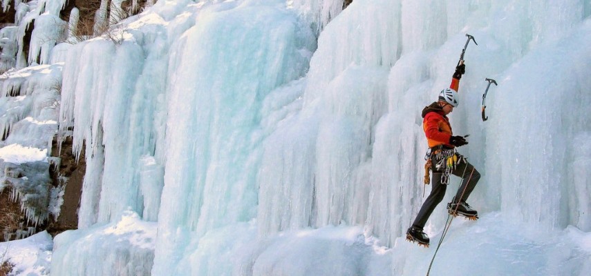 کارگاه  تخصصی یخ نوردی