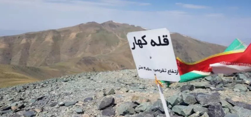 صعود قله کهار و ناز
