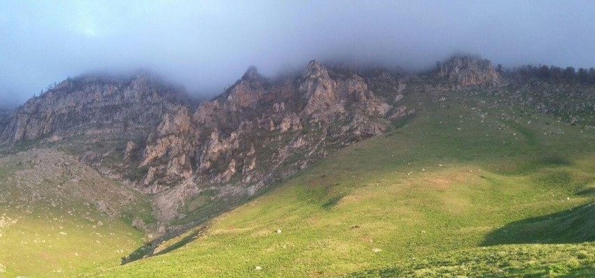 صعود قله خرونرو