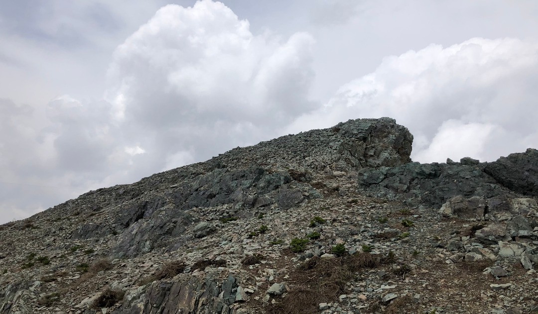 گزارش صعود قله سیاه سنگ (سنگان)