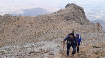 گزارش صعود قله سنبران از بیدستانه