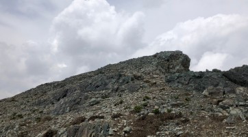 گزارش صعود قله سیاه سنگ (سنگان)